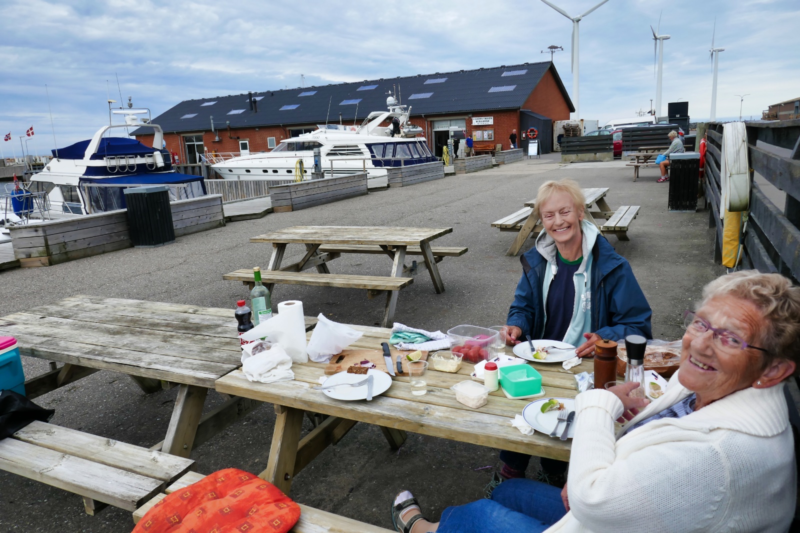 Frokost på havnen