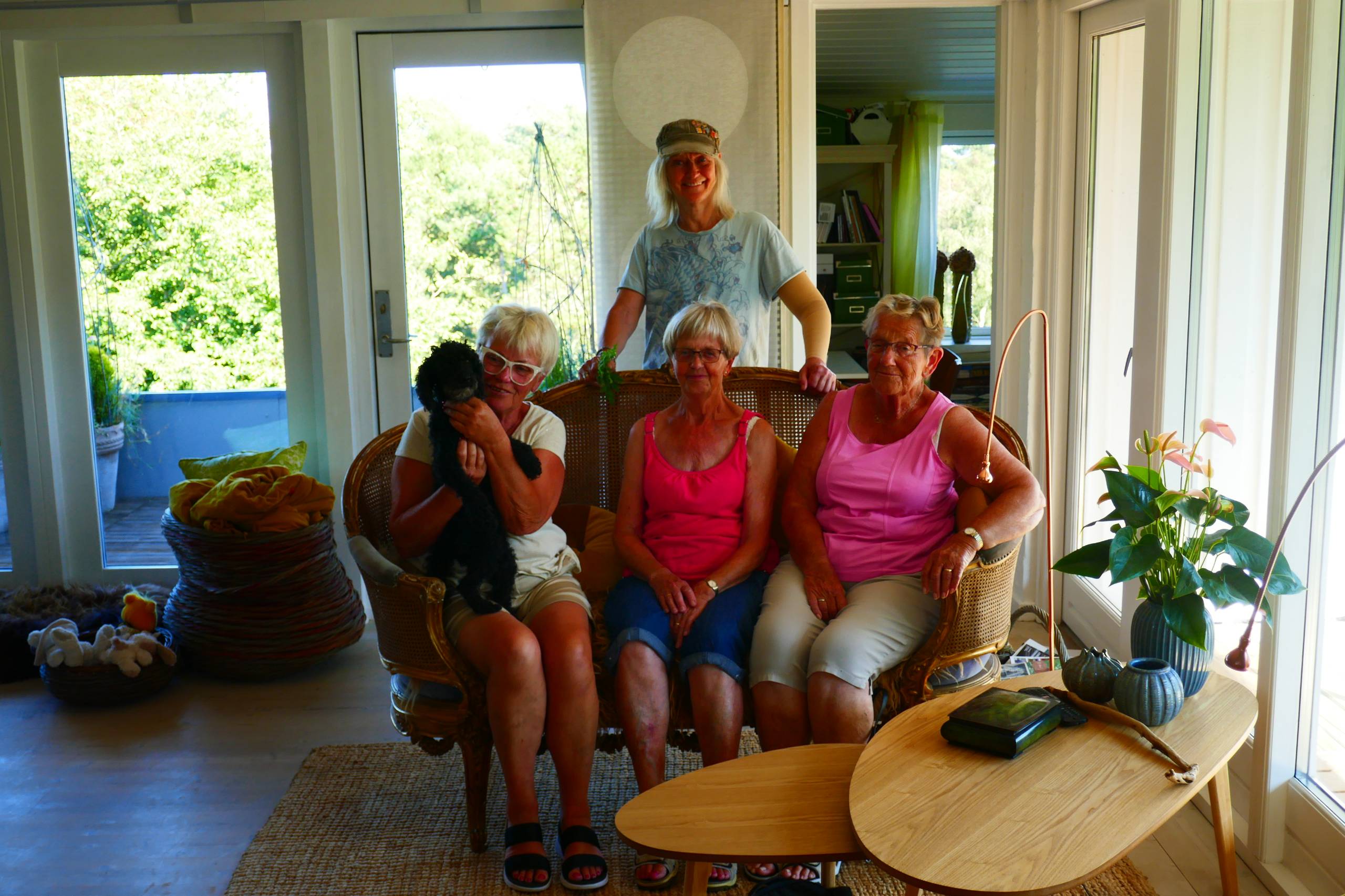 I den kongelige sofa