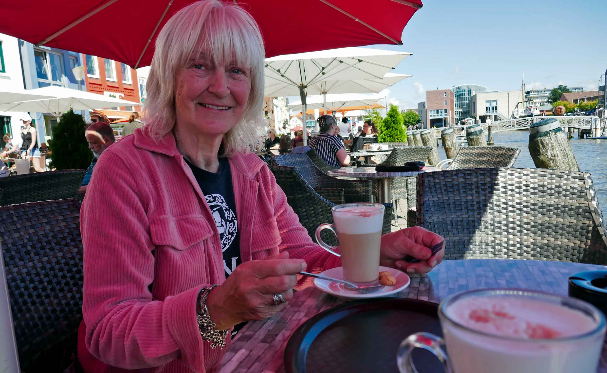 Kaffe ved Husum Havn