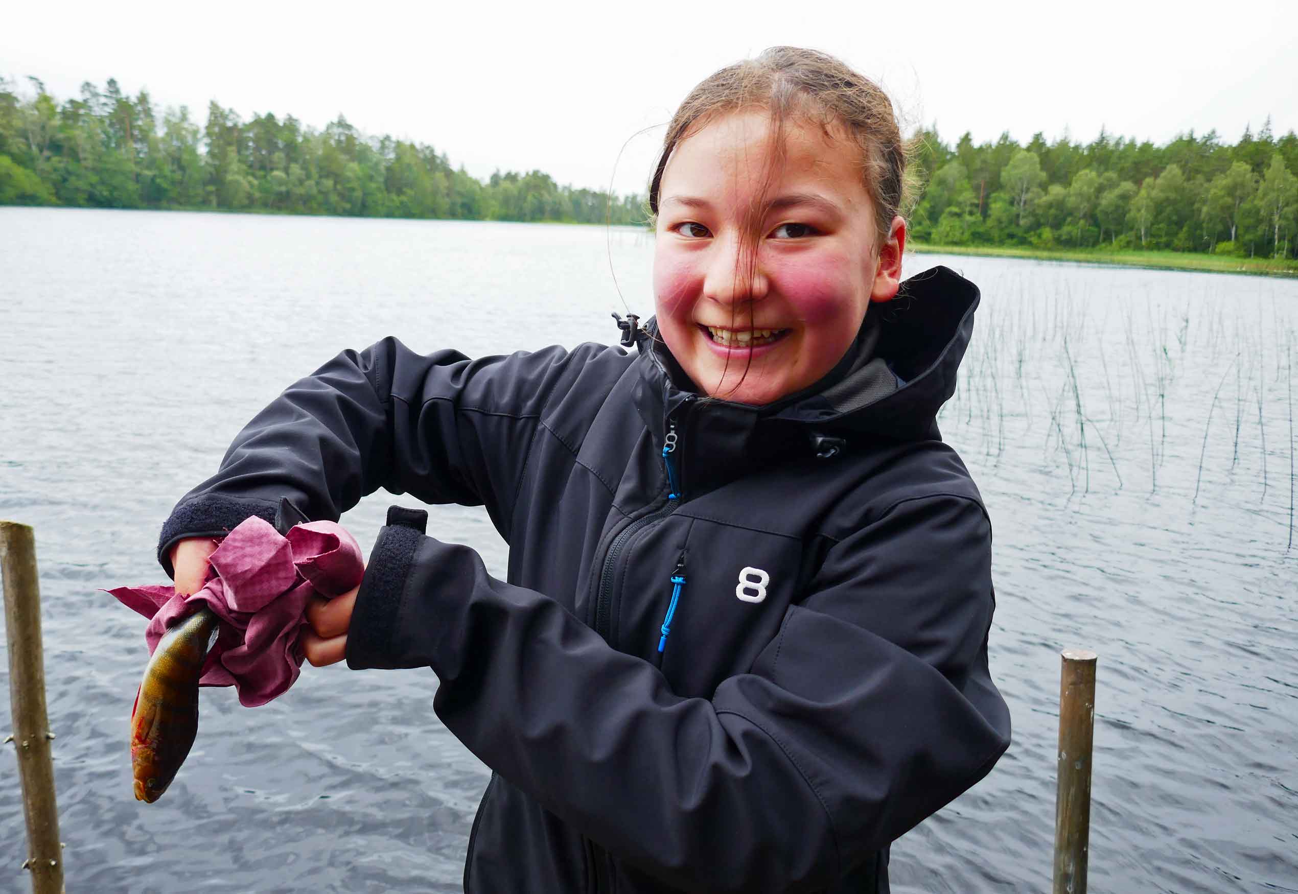 Maikas første fisk