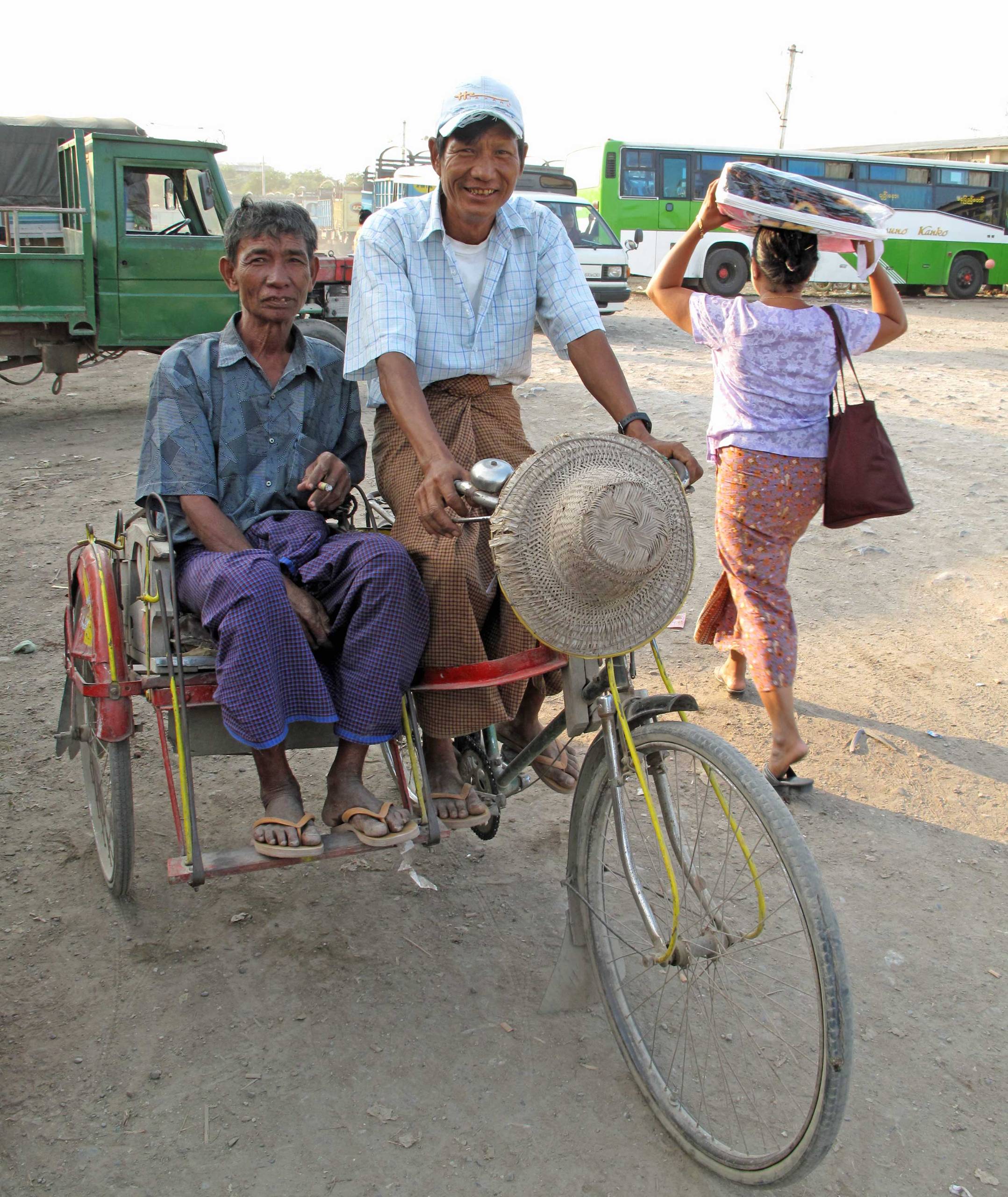 Rutebilstationen i Mandalay