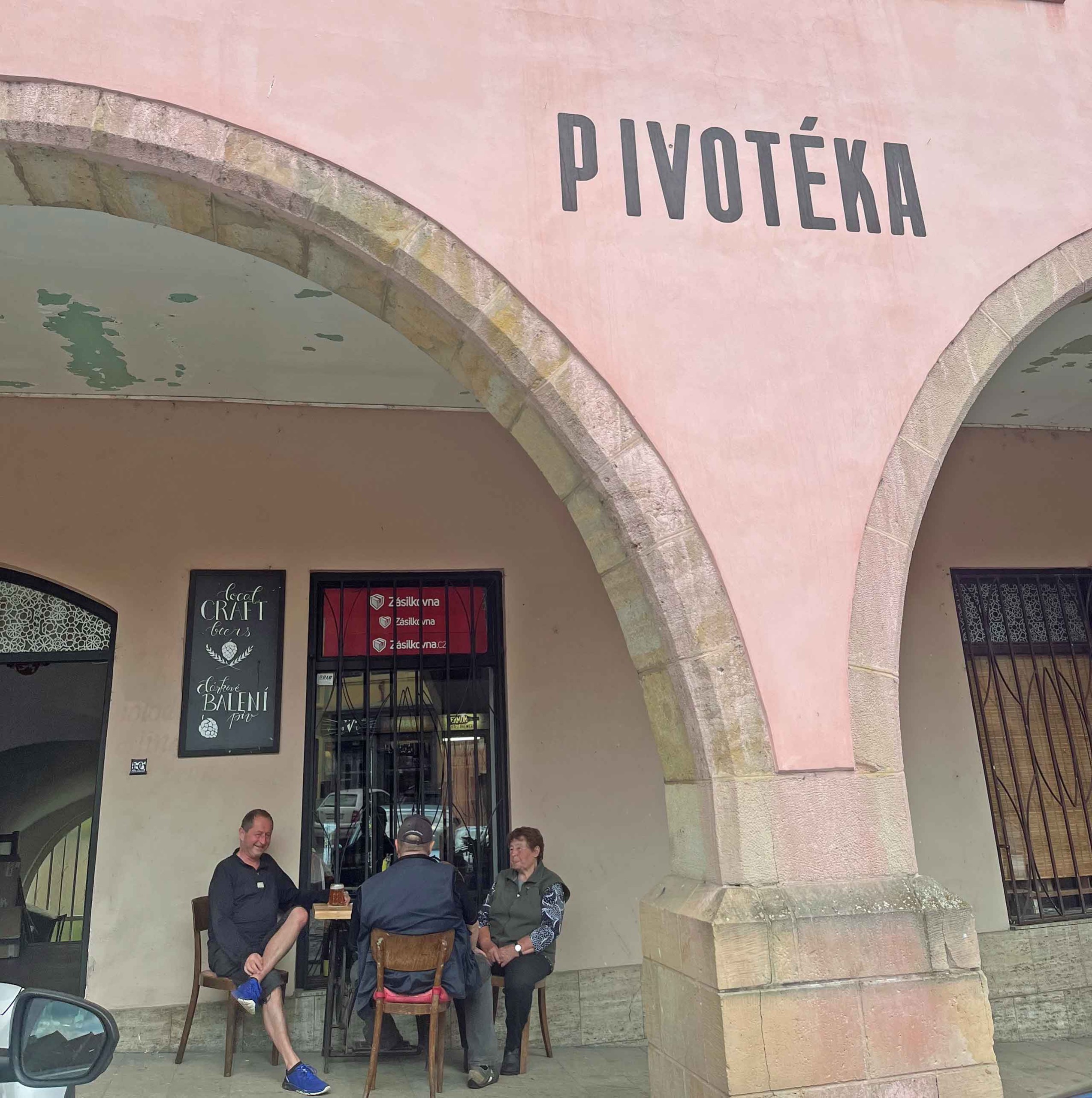 Ustek