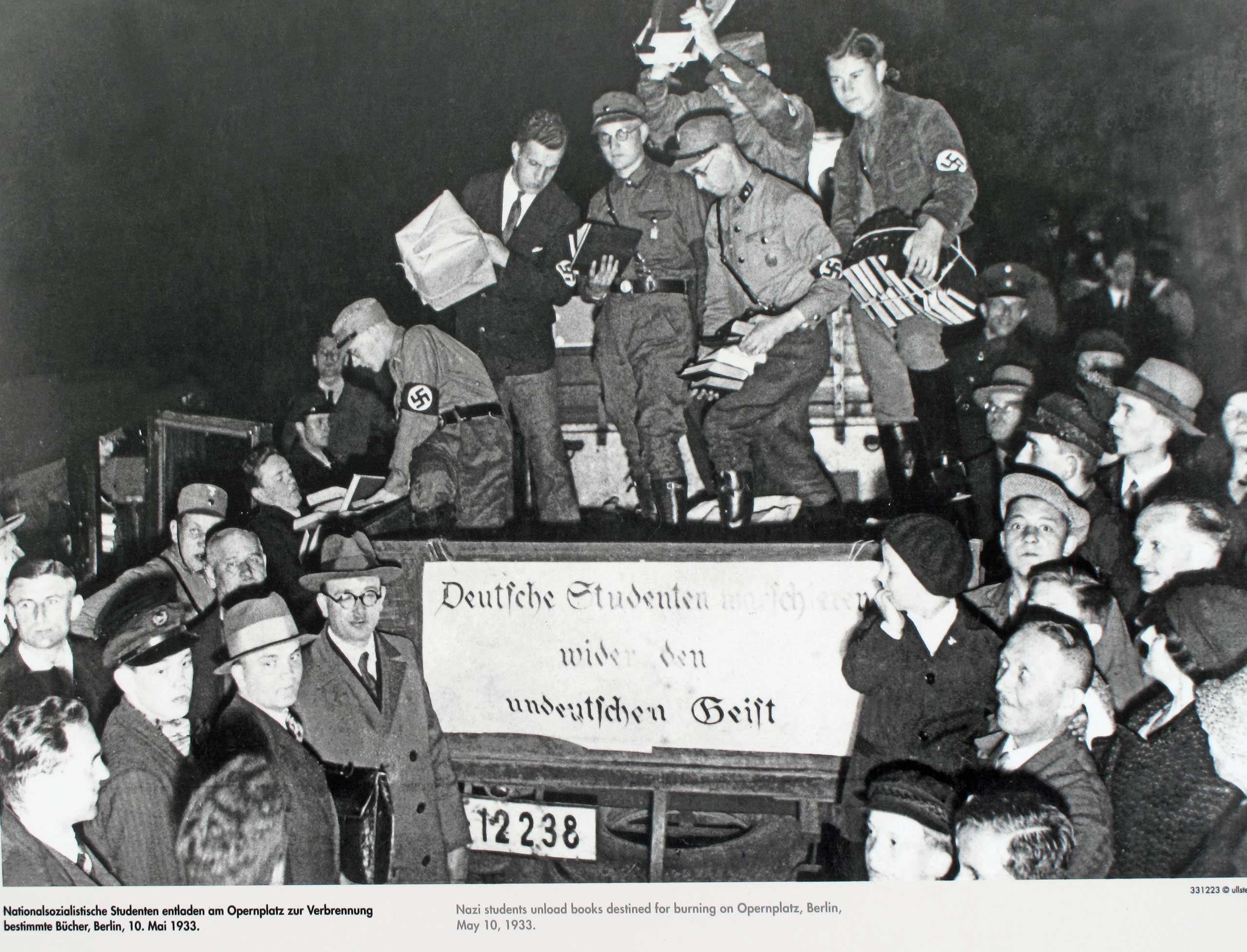 Babelplatz