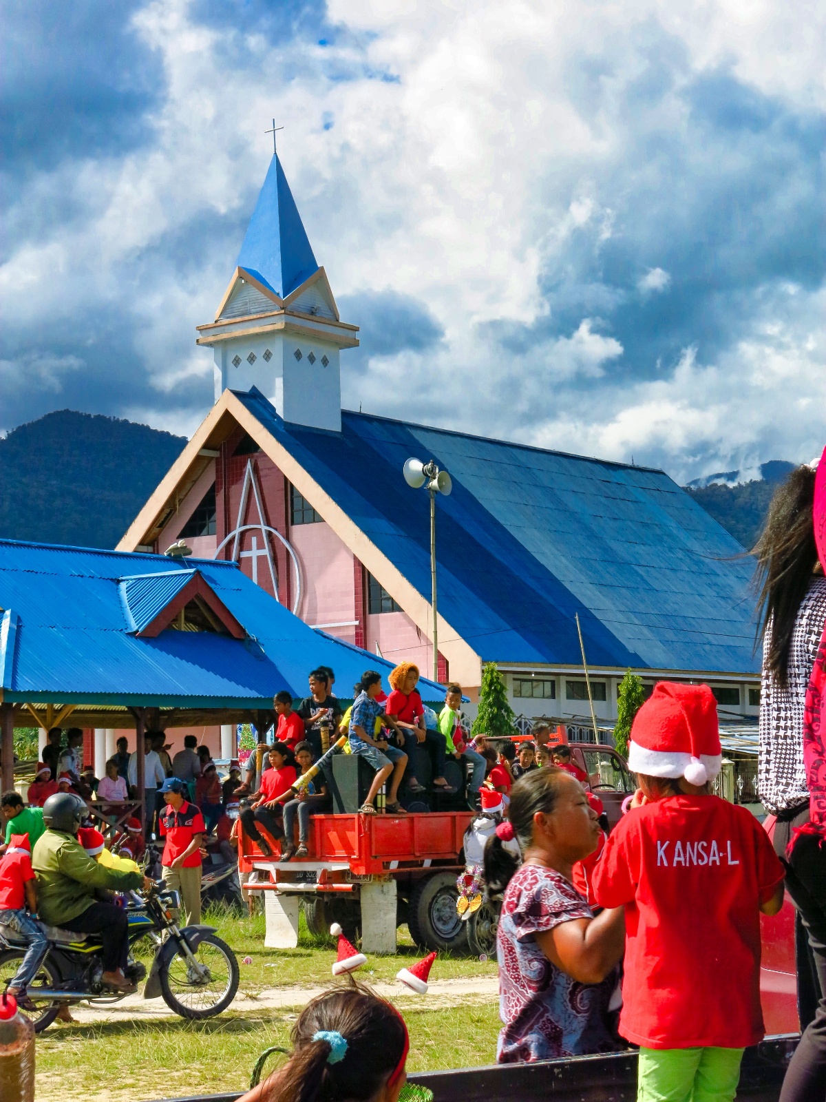 Tentena kirke