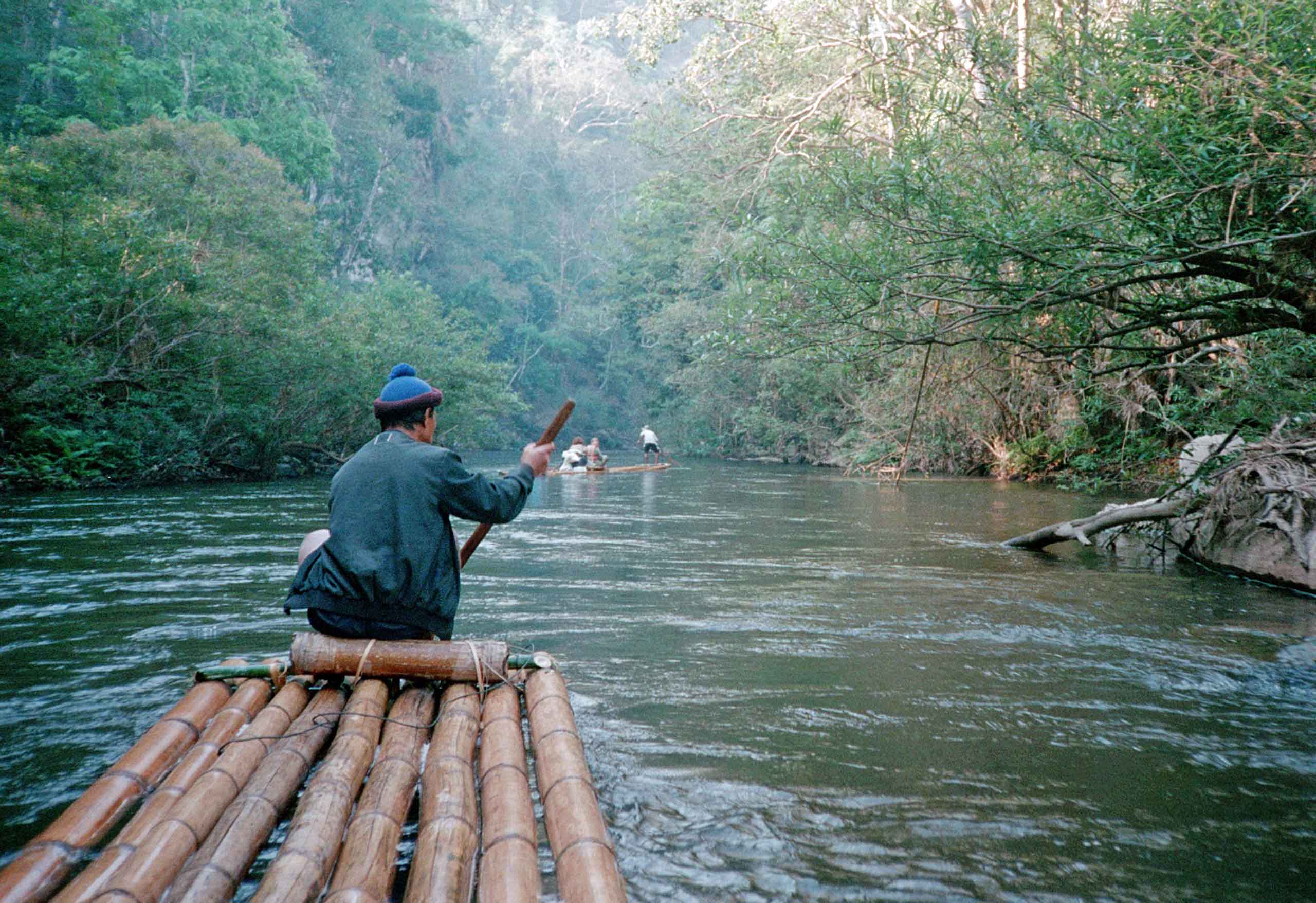 Tømmerflåde sejlads