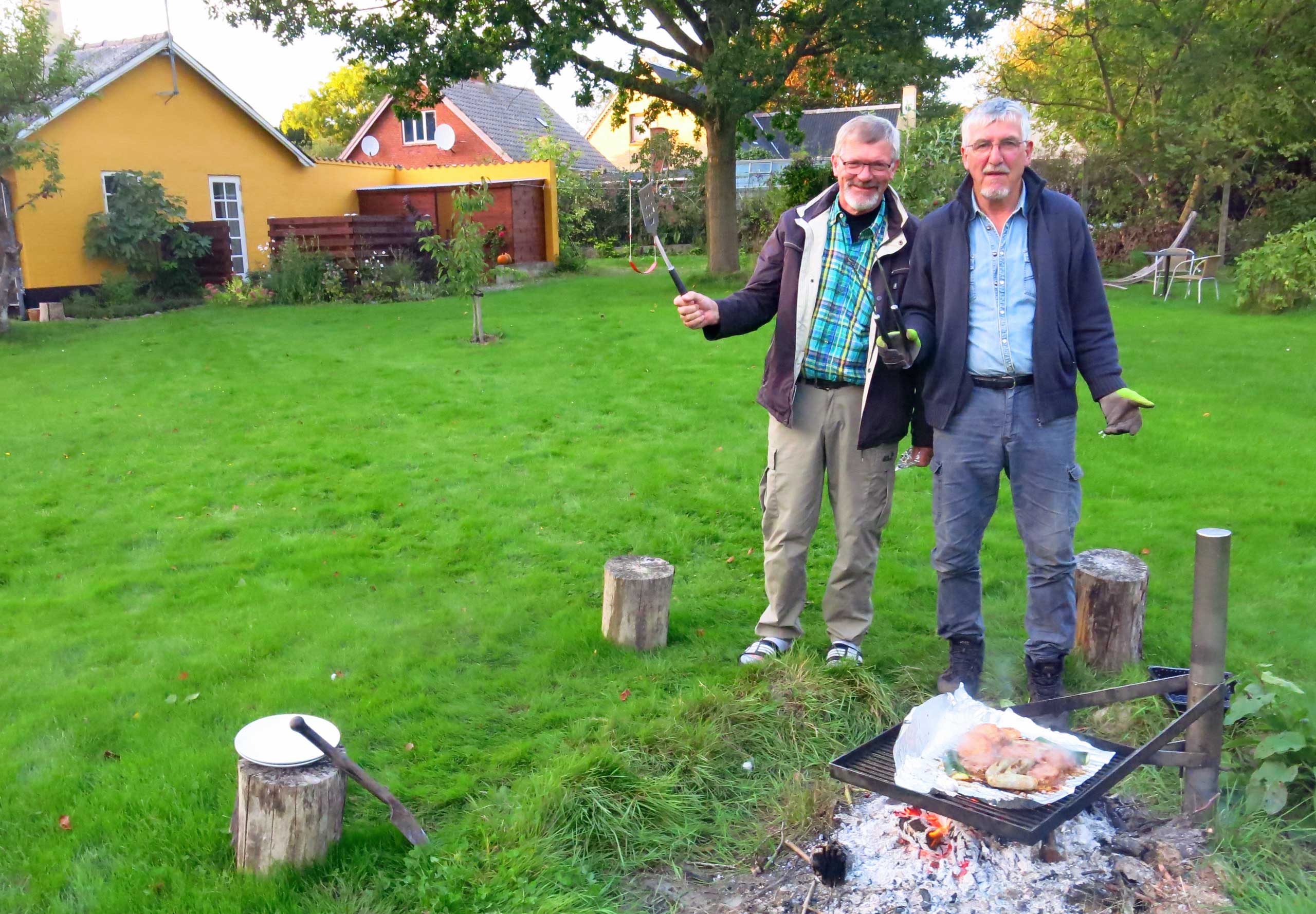 Aftensmad på bålet